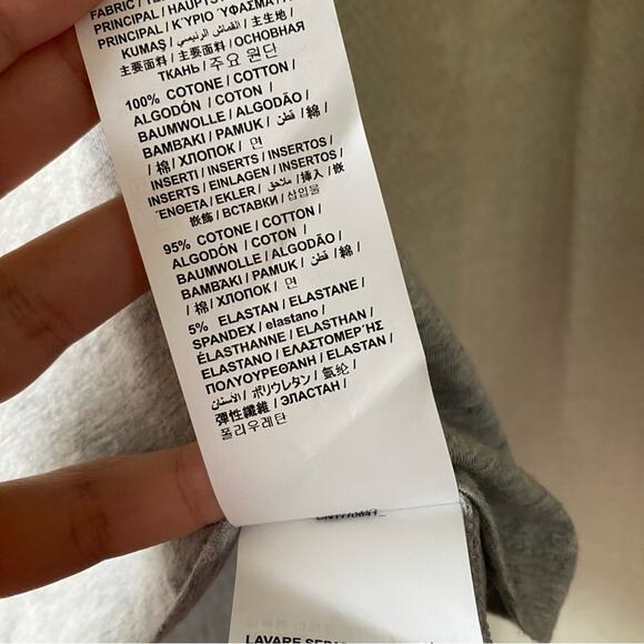 Love Moschino NWT Heart Jump Rope Print Designer Tee Size 12‎ large new shirt - Picture 8 of 9